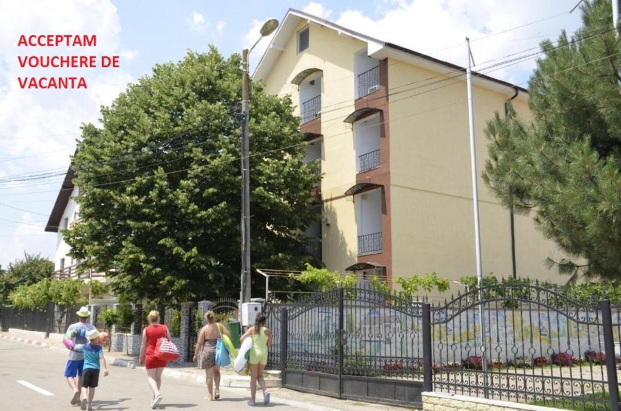 Vila Cu Livada Costinesti Luaran gambar